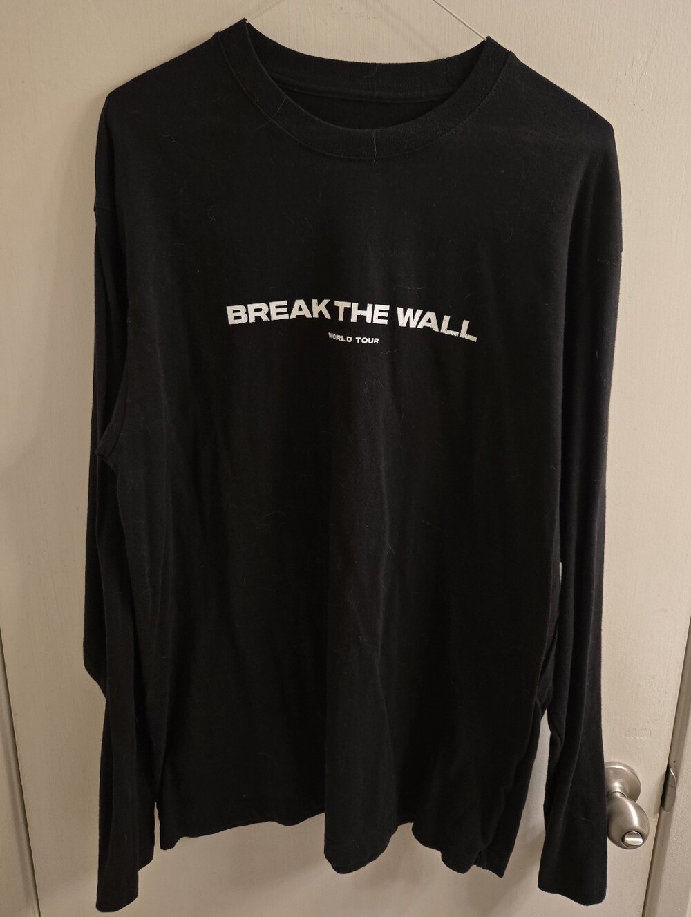 ATEEZ "THE FELLOWSHIP: BREAK THE WALL" 2022 Tour Long Sleeve Tee